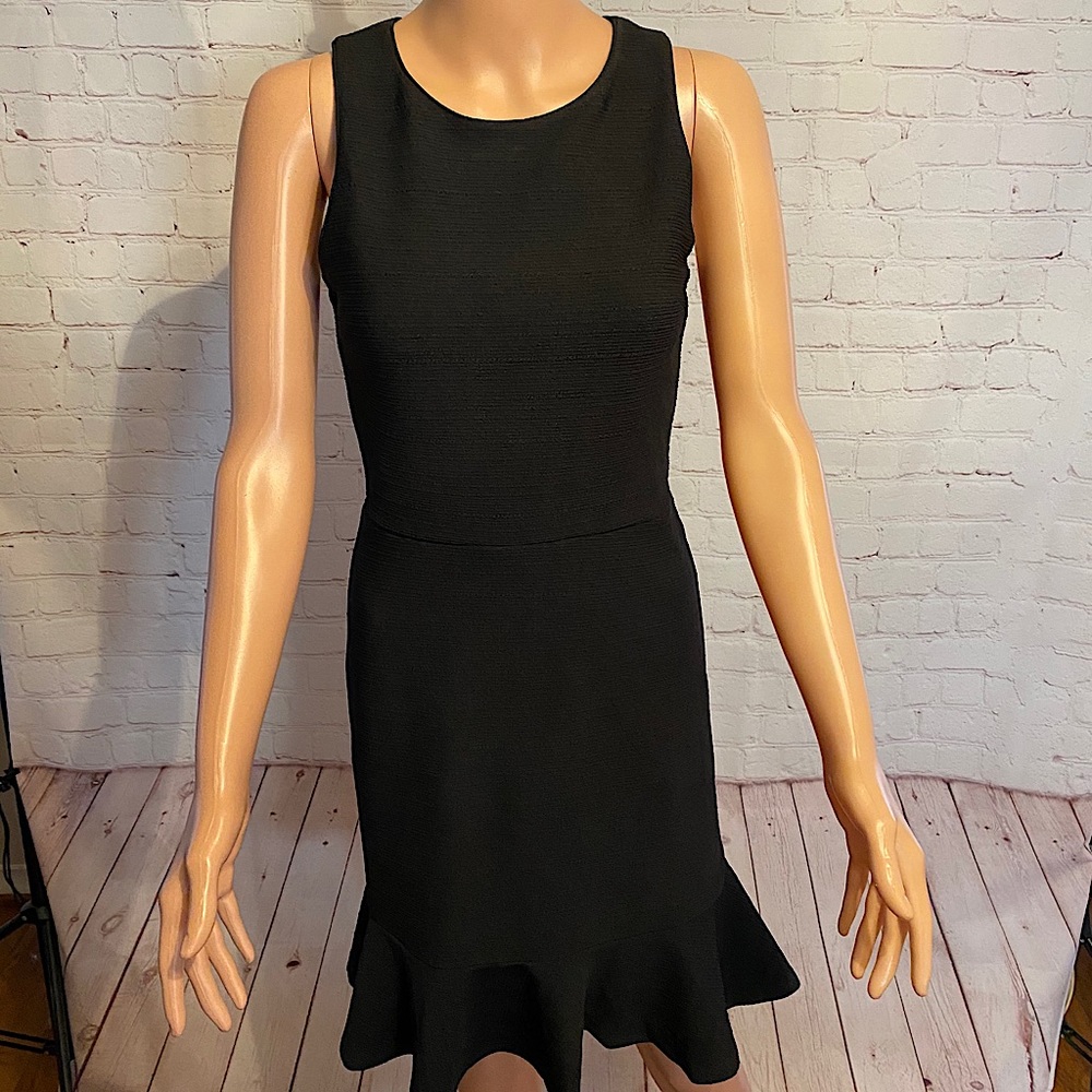 She + Sky beautiful elegant bodycon black size medium